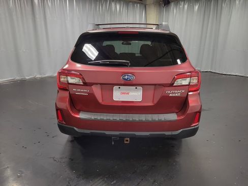 Used 2015 Subaru Outback 2.5i Premium image 8