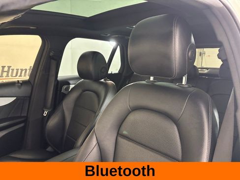 Used 2021 Mercedes-Benz GLC 300 image 12