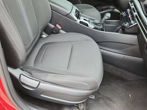 Used 2025 Hyundai Tucson SEL AWD/4WD image 13