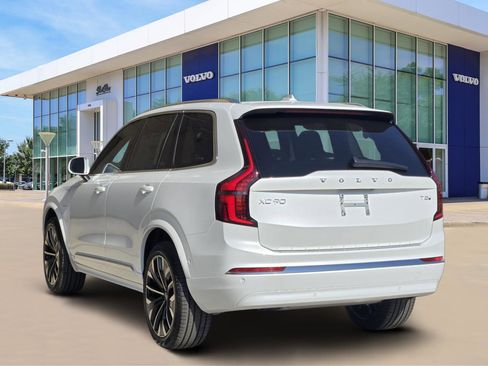 New 2026 Volvo XC90 T8 Ultra image 4