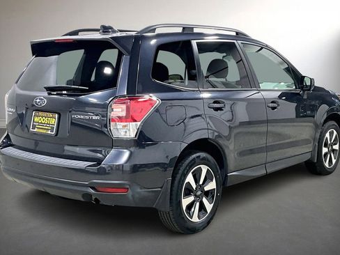Used 2018 Subaru Forester 2.5i Premium w/ All-Weather Package image 5