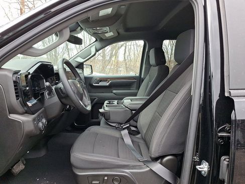 Certified 2025 Chevrolet Silverado 1500 LT image 11