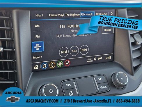 Used 2023 GMC Acadia SLE w/ Driver Convenience Package FWD image 22
