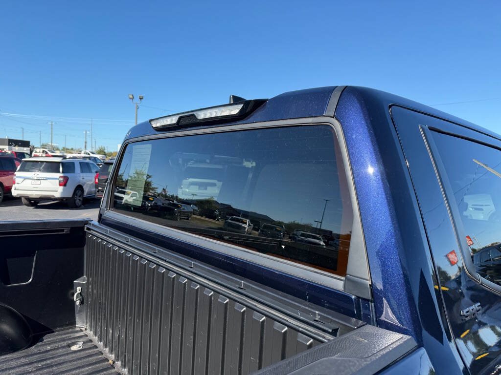 Used 2024 Toyota Tundra SR5 AWD/4WD image 40