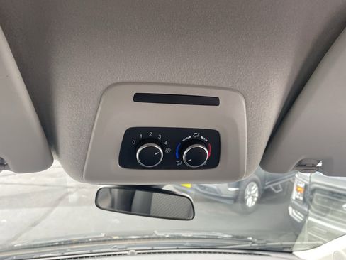 Used 2023 Ford Transit 350 XLT image 14