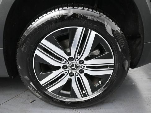 Used 2025 Mercedes-Benz EQB 250+ w/ Winter Package image 34