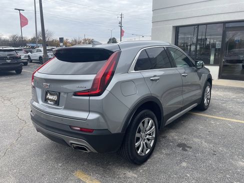 Used 2023 Cadillac XT4 Premium Luxury image 8
