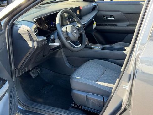 New 2026 Nissan Kicks SV w/ SV Premium Package FWD image 11