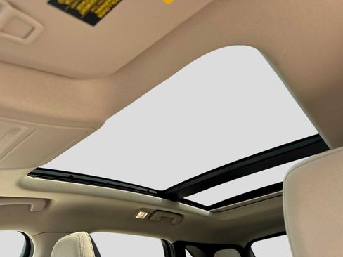 Certified 2020 Ford Escape SE FWD image 18