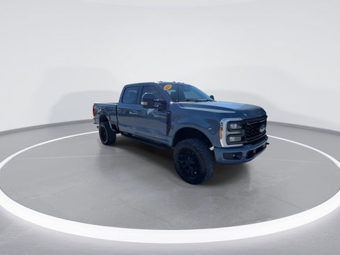 Used 2023 Ford F250 Lariat w/ Lariat Ultimate Package AWD/4WD image 25