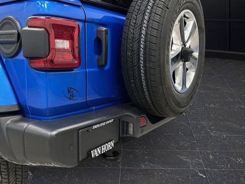 Used 2023 Jeep Wrangler Sahara w/ Safety Group image 35