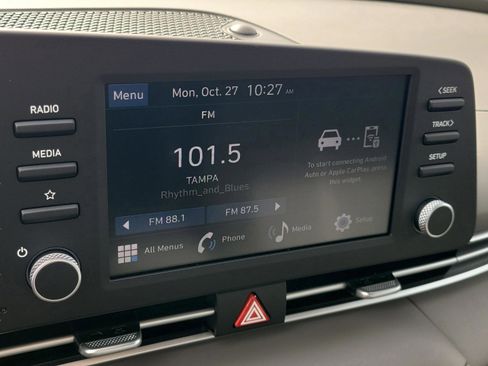 New 2026 Hyundai Elantra SE image 11