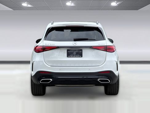 Used 2023 Mercedes-Benz GLC 300 4MATIC image 10