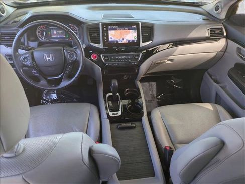 Used 2018 Honda Ridgeline RTL-E image 18