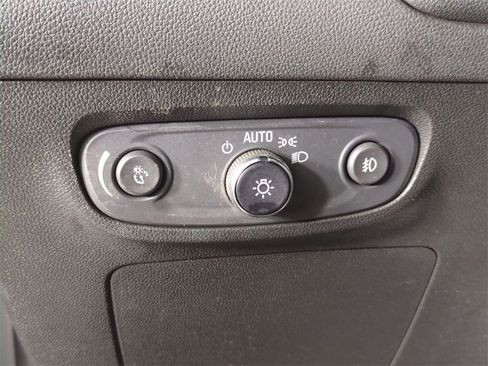 Used 2023 Buick Encore GX Preferred w/ Cold Weather Comfort Package image 17