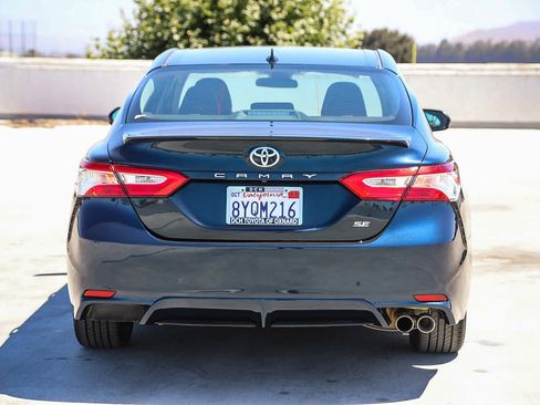 Used 2020 Toyota Camry SE w/ Carpet Mat Package FWD image 6