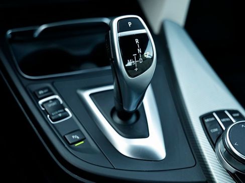 Used 2020 BMW 430i Convertible w/ M Sport Package image 39