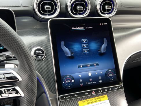 New 2026 Mercedes-Benz GLC 300 4MATIC image 19