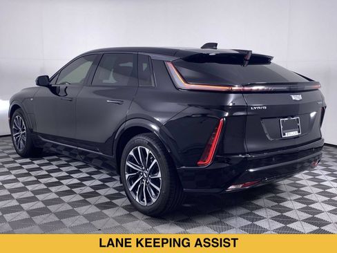 Certified 2024 Cadillac Lyriq Sport AWD/4WD image 18