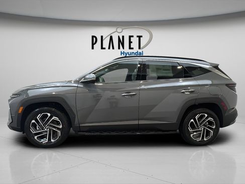 New 2026 Hyundai Tucson Limited AWD/4WD image 2
