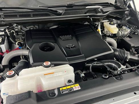 Used 2025 Toyota Tundra Limited RWD image 34