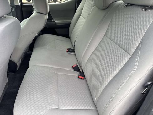 Used 2022 Toyota Tacoma SR AWD/4WD image 23