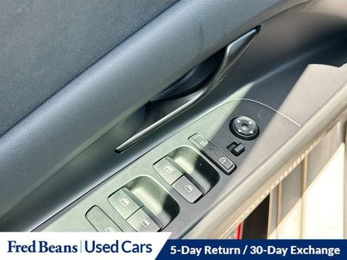 Used 2025 Hyundai Elantra N FWD image 21