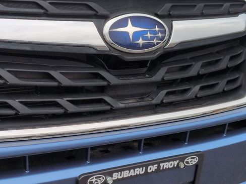 Used 2017 Subaru Forester 2.5i Limited image 12