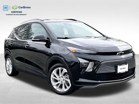Certified 2023 Chevrolet Bolt EUV LT w/ Driver Confidence Package image 1