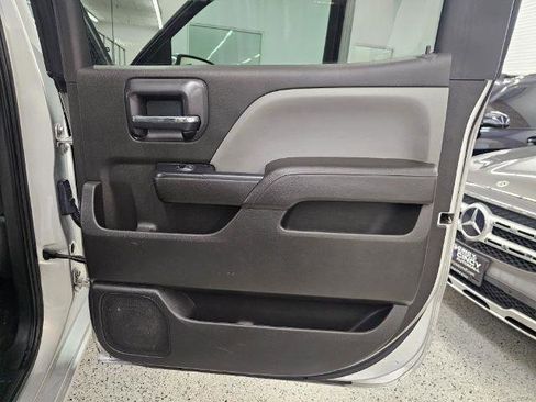 Used 2018 Chevrolet Silverado 1500 Custom w/ Custom Value Package image 27