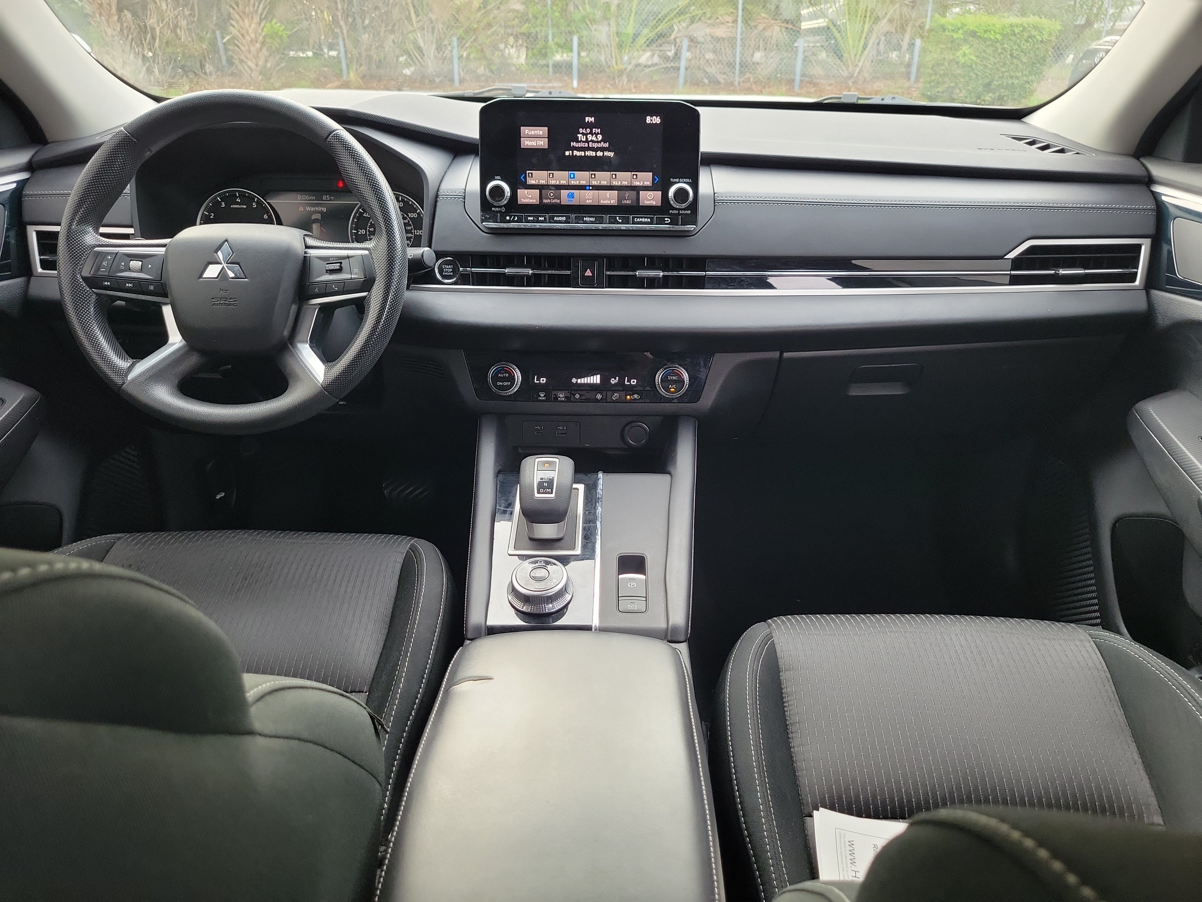 Used 2022 Mitsubishi Outlander ES FWD image 16