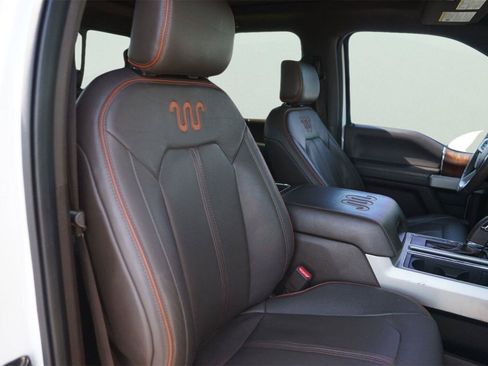 Used 2017 Ford F150 King Ranch w/ Equipment Group 601A Luxury AWD/4WD image 20