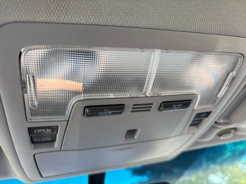 Used 2014 Toyota Camry LE w/ Moonroof Package FWD image 38