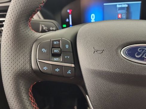 Used 2024 Ford Escape ST-Line w/ Tech Pack #1 AWD/4WD image 18