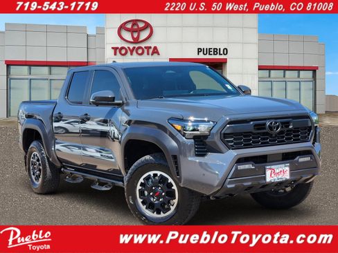 Used 2025 Toyota Tacoma TRD Off-Road w/ TRD Off Road Premium Package AWD/4WD image 1