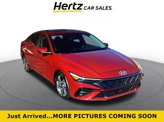 Used 2025 Hyundai Elantra Limited video 1