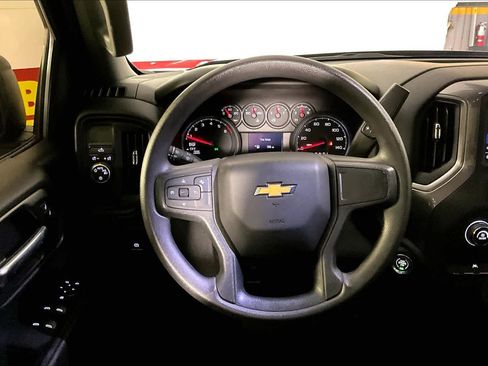 Certified 2025 Chevrolet Silverado 1500 Custom image 5