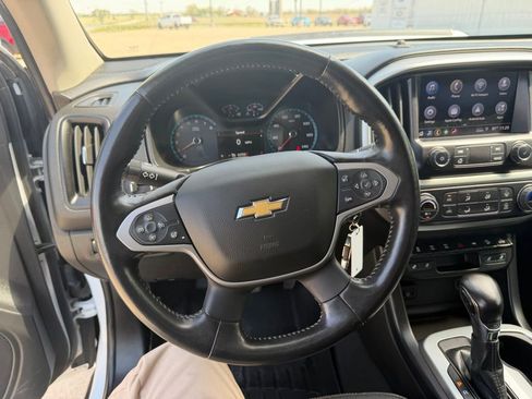Used 2022 Chevrolet Colorado ZR2 w/ ZR2 Dusk Special Edition AWD/4WD image 14