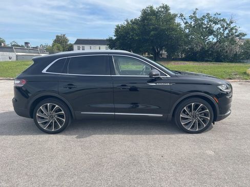 Used 2021 Lincoln Nautilus Reserve w/ Equipment Group 201A FWD image 2