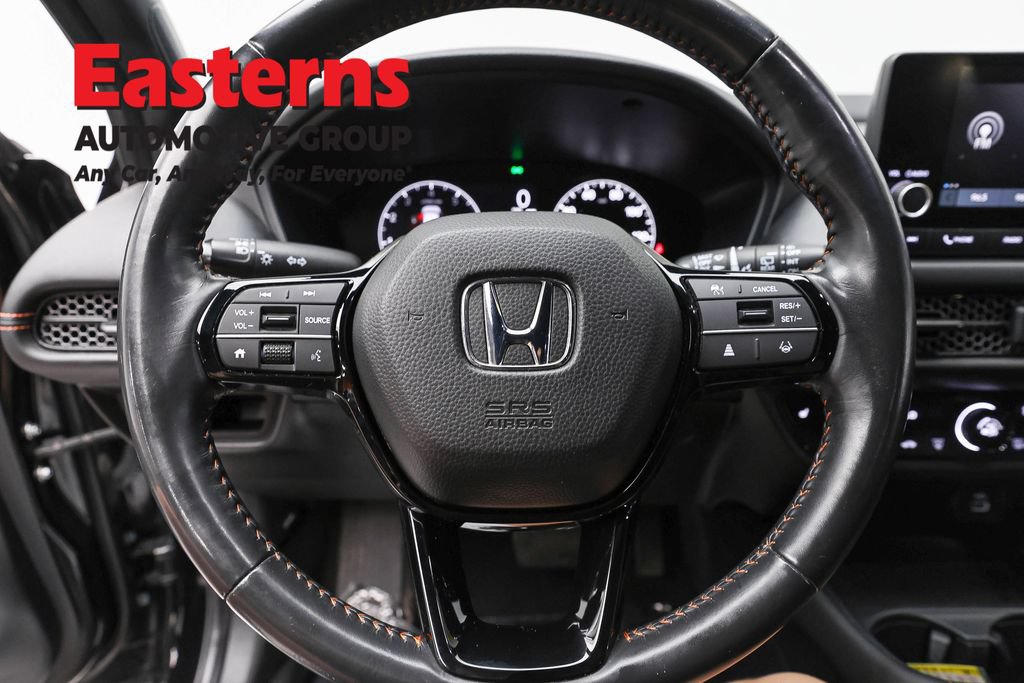 Used 2023 Honda HR-V Sport image 11