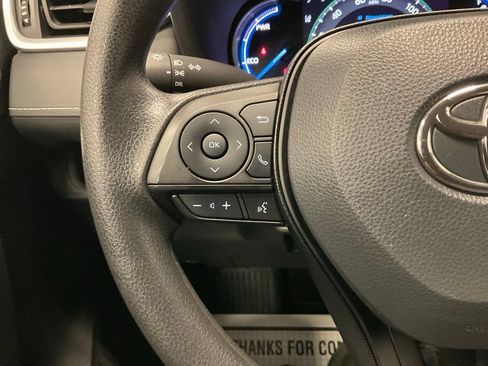 Used 2024 Toyota RAV4 LE AWD/4WD image 18