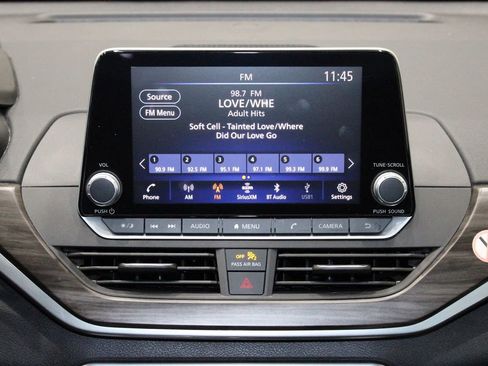 Used 2023 Nissan Altima 2.5 SV image 30