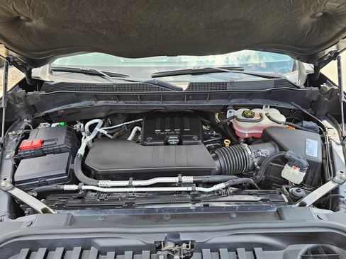 Used 2020 Chevrolet Silverado 1500 RST w/ RST Value Package RWD image 33