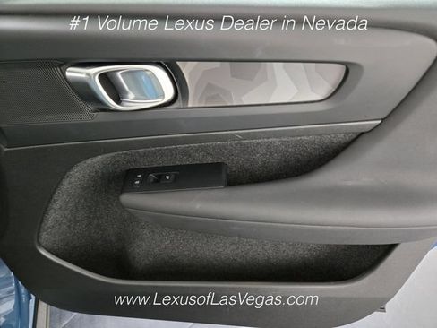Used 2023 Volvo XC40 Recharge Plus AWD/4WD image 25