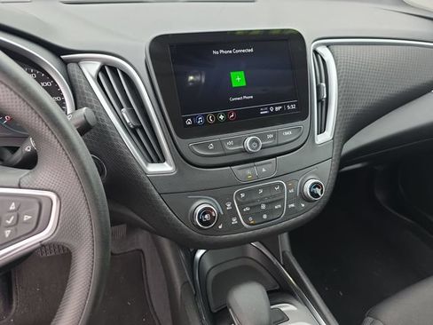 Used 2023 Chevrolet Malibu LT FWD image 20