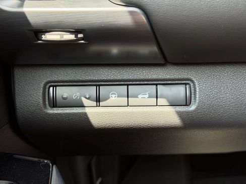 Certified 2024 Nissan Pathfinder SL AWD/4WD image 21
