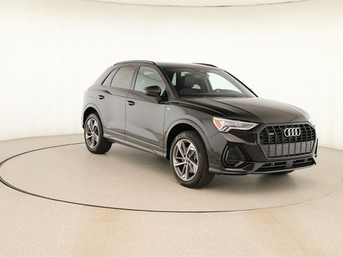 New 2025 Audi Q3 2.0T Premium image 10