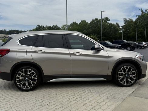 Used 2022 BMW X1 sDrive28i w/ Convenience Package FWD image 7
