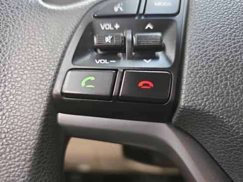 Used 2017 Hyundai Tucson SE AWD/4WD image 21