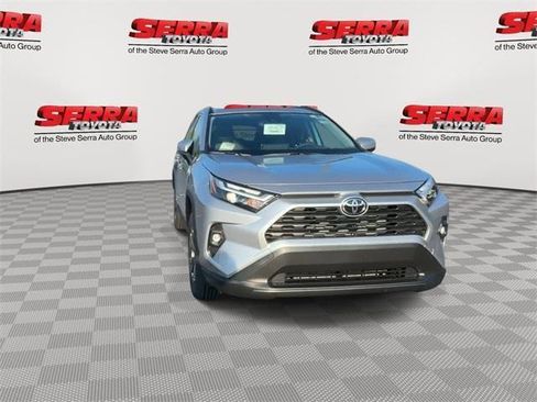 Certified 2025 Toyota RAV4 XLE Premium image 4